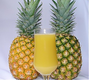 pineapple juice concentrate with pinapple